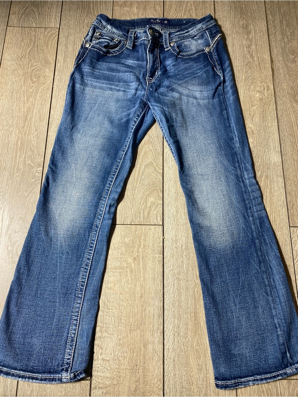 Miss Me Bootcut Jeans Medium Wash Angel Wings Embroidered Bedazzled Size 30 (10)
